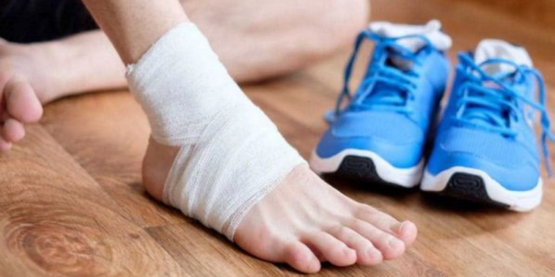 Băng Cổ Chân, Áo Bó Và Trang Phục Hỗ Trợ Không Chính Thức