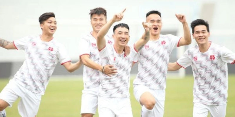 Công Nghệ Vải Và Thiết Kế Hiện Đại Của Áo Đấu