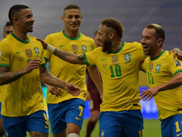 Cách chọn mua áo đấu đội tuyển Brazil chính hãng, phiên bản mới nhất 2025
